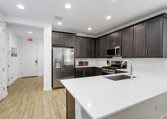 Simple Retreat Budget-friendly And Convenient Holiday home