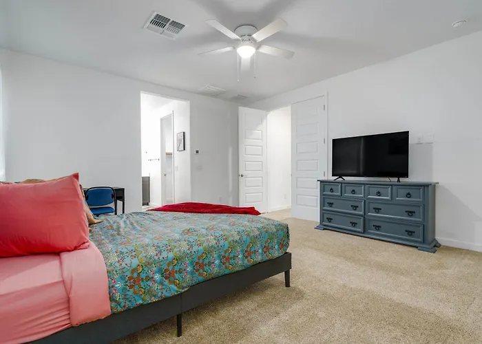 Holiday home Simple Retreat Budget-friendly And Convenient