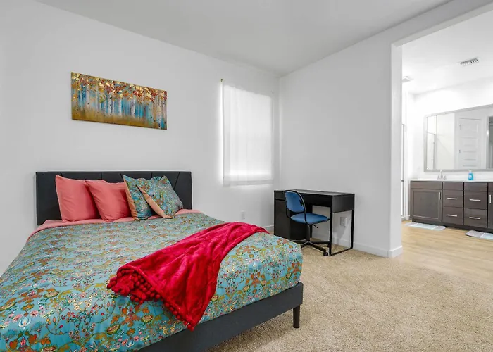 Simple Retreat Budget-friendly And Convenient Avondale